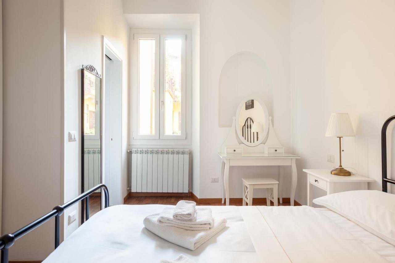 Renovated In Center - Commenda 21 * Milán